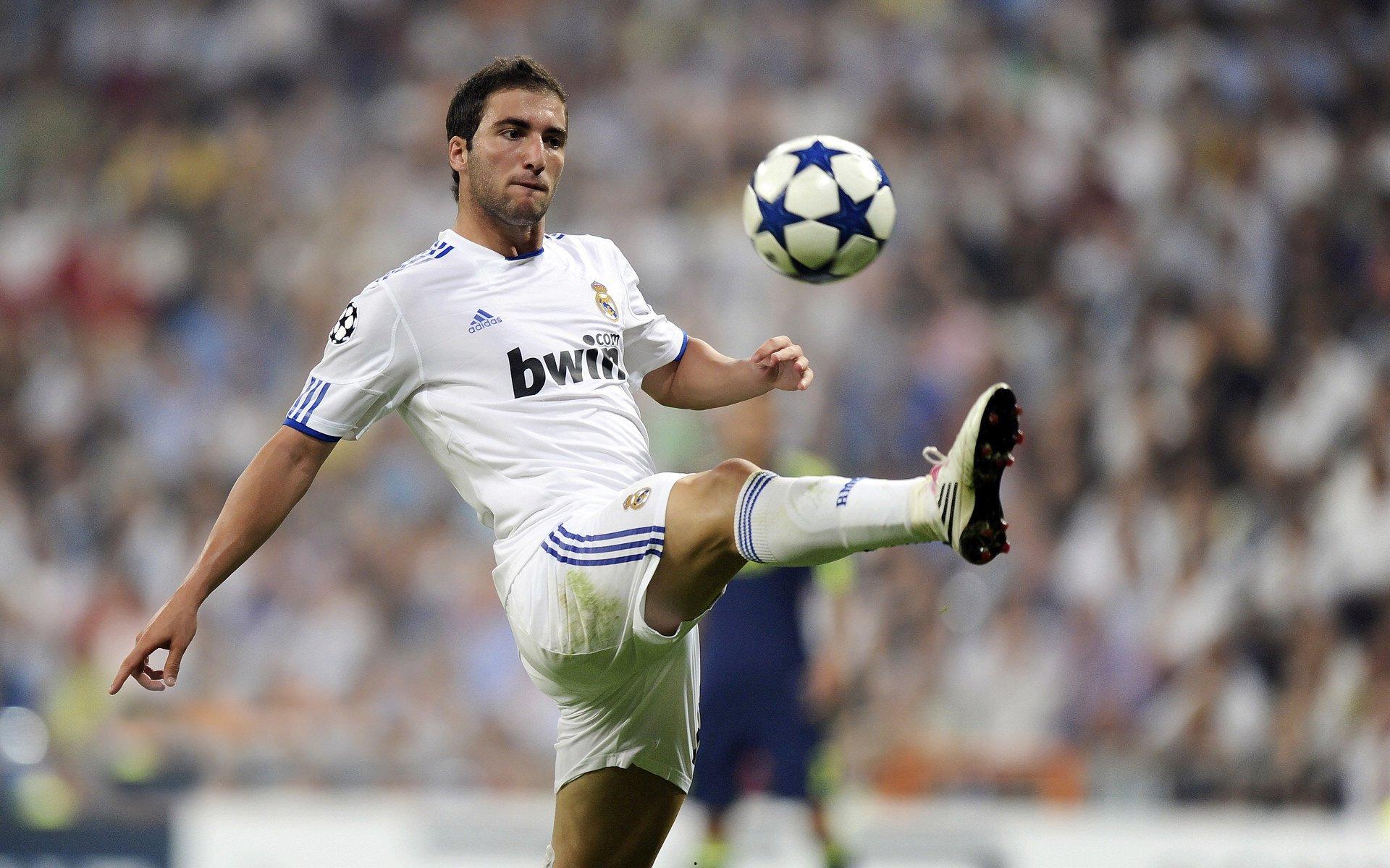 希勒盛赞新星沃尔特马德梦幻首秀，这一天将永载史册